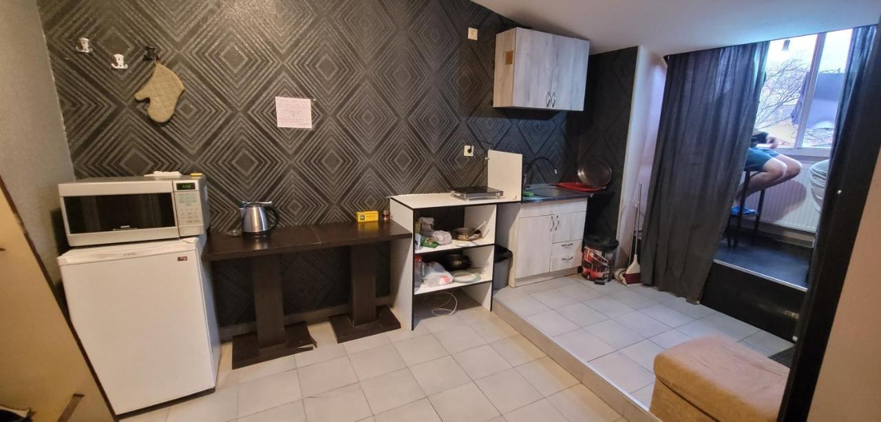 Kiev Hostel Tbilisi Ngoại thất bức ảnh