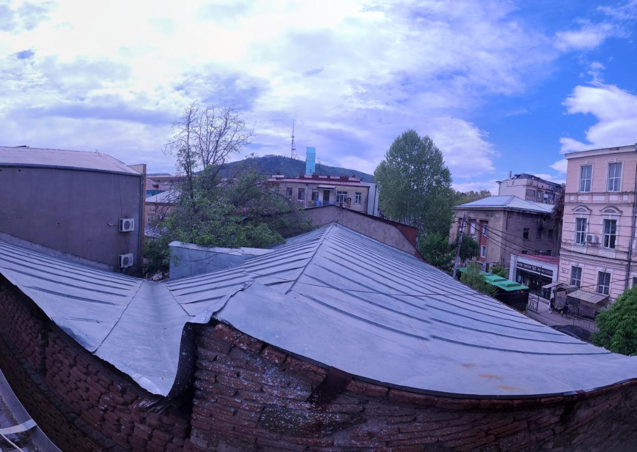 Kiev Hostel Tbilisi Ngoại thất bức ảnh