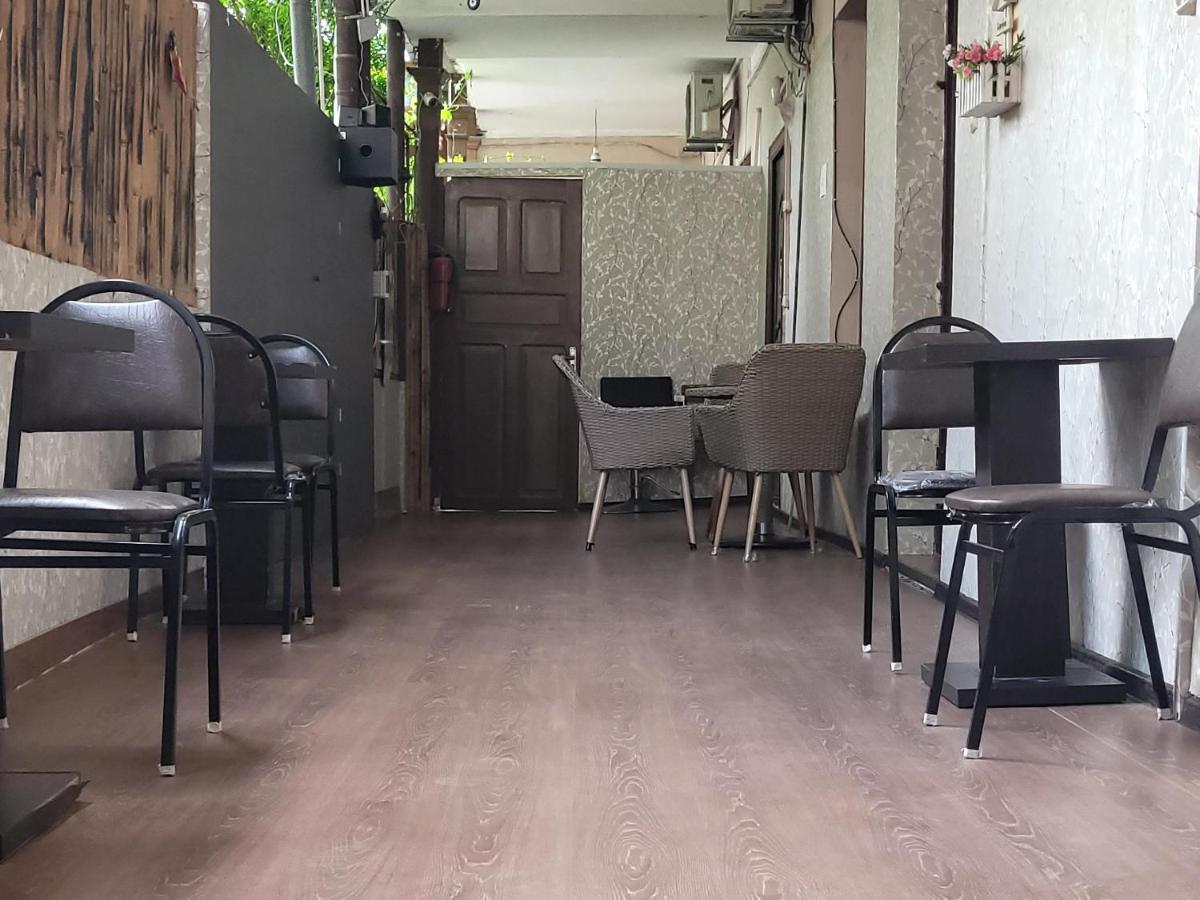 Kiev Hostel Tbilisi Ngoại thất bức ảnh