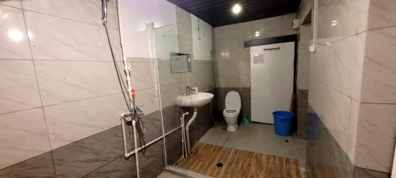 Kiev Hostel Tbilisi Ngoại thất bức ảnh