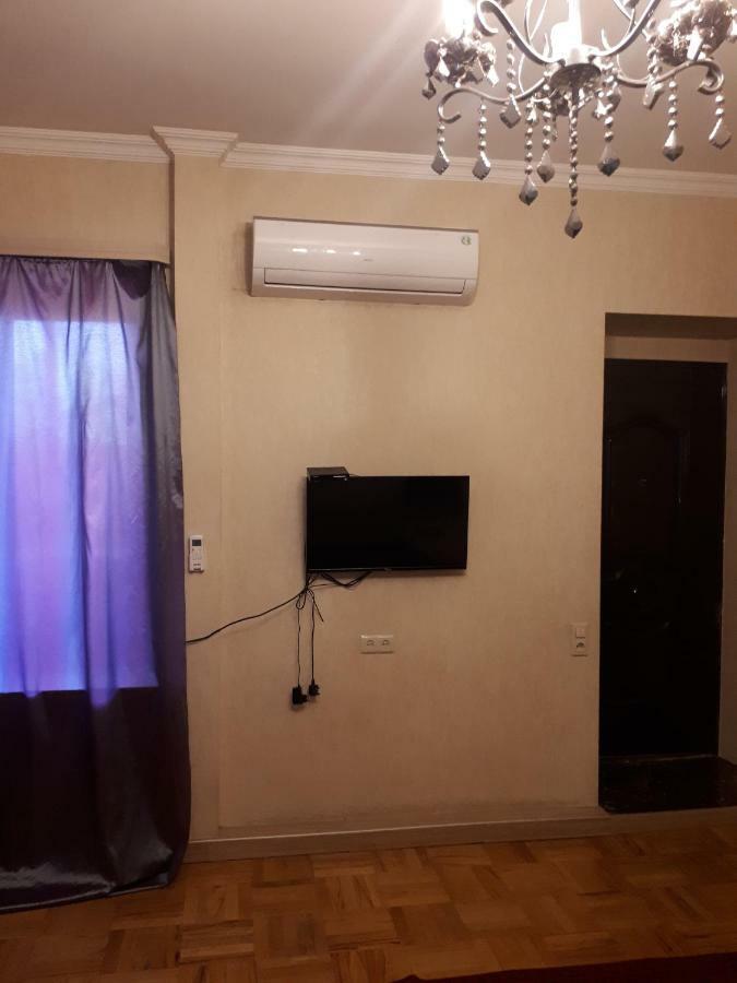 Kiev Hostel Tbilisi Ngoại thất bức ảnh